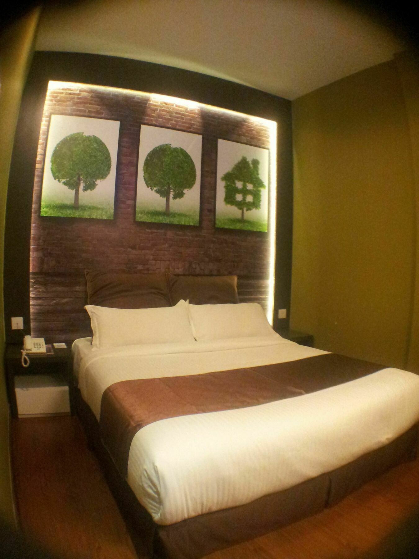 Chariton Hotel Nusa Bestari Джохор-Бару Экстерьер фото